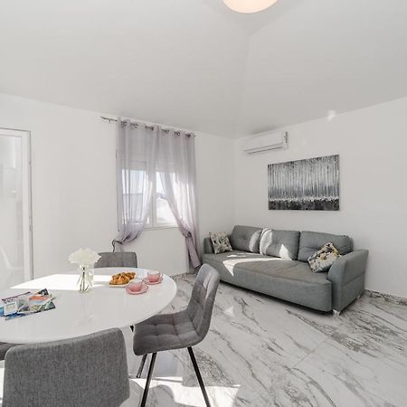 Apartments Marina Bibinje Luaran gambar